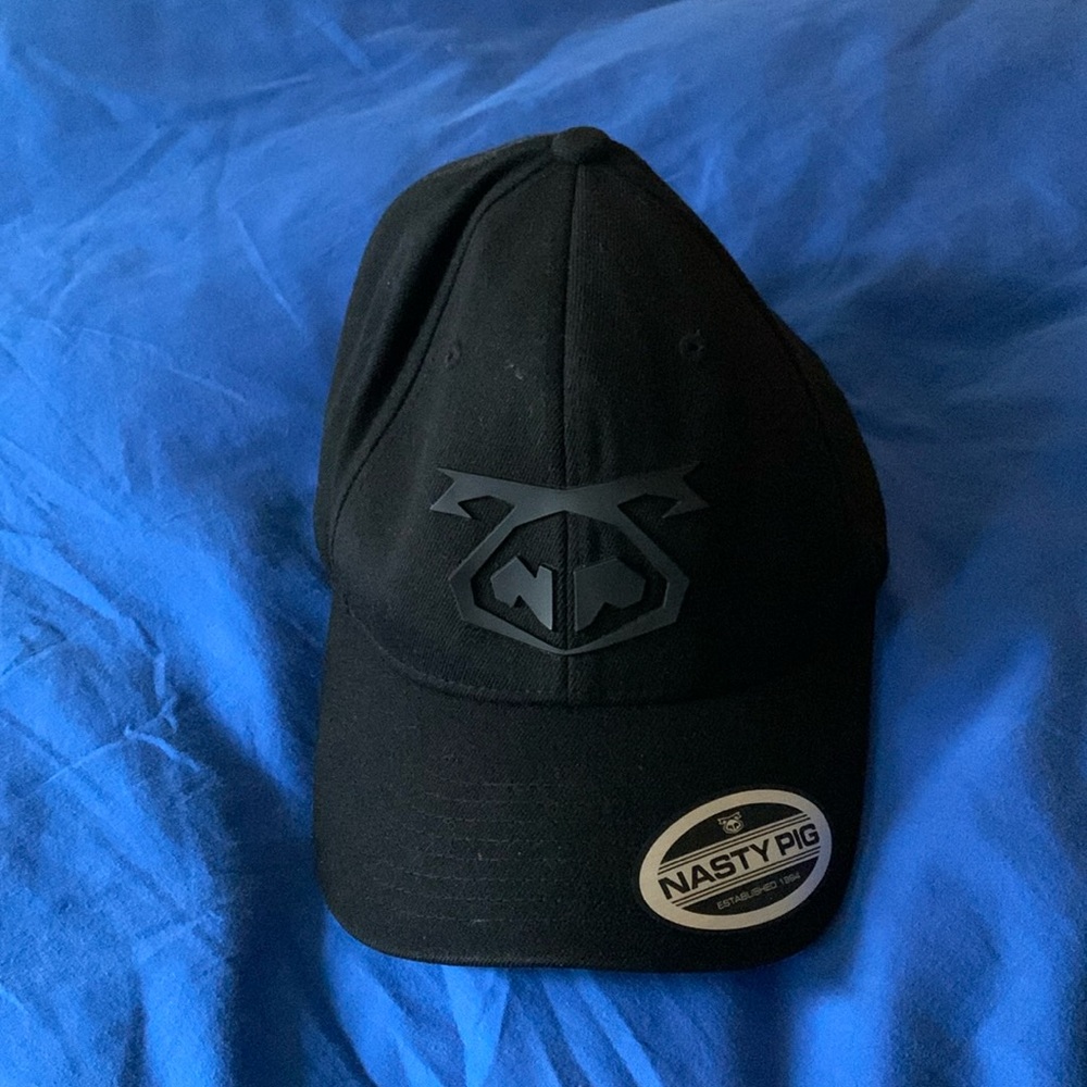 Nasty Pig Snout Cap Baseball Hat FlexFit Mens Black Sz S/M Rubber Logo Stretch